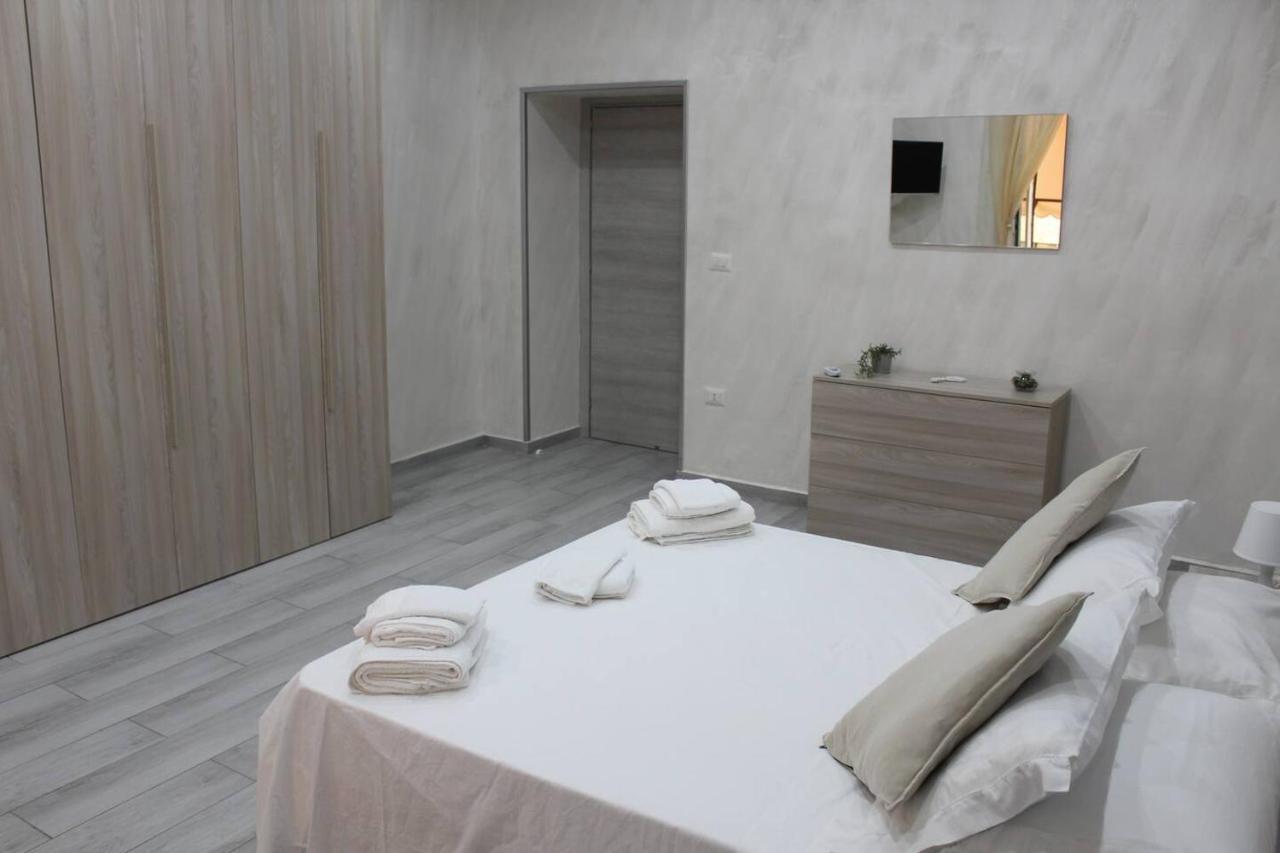 Casa Vacanza Grey Aparthotel Napoli Ngoại thất bức ảnh